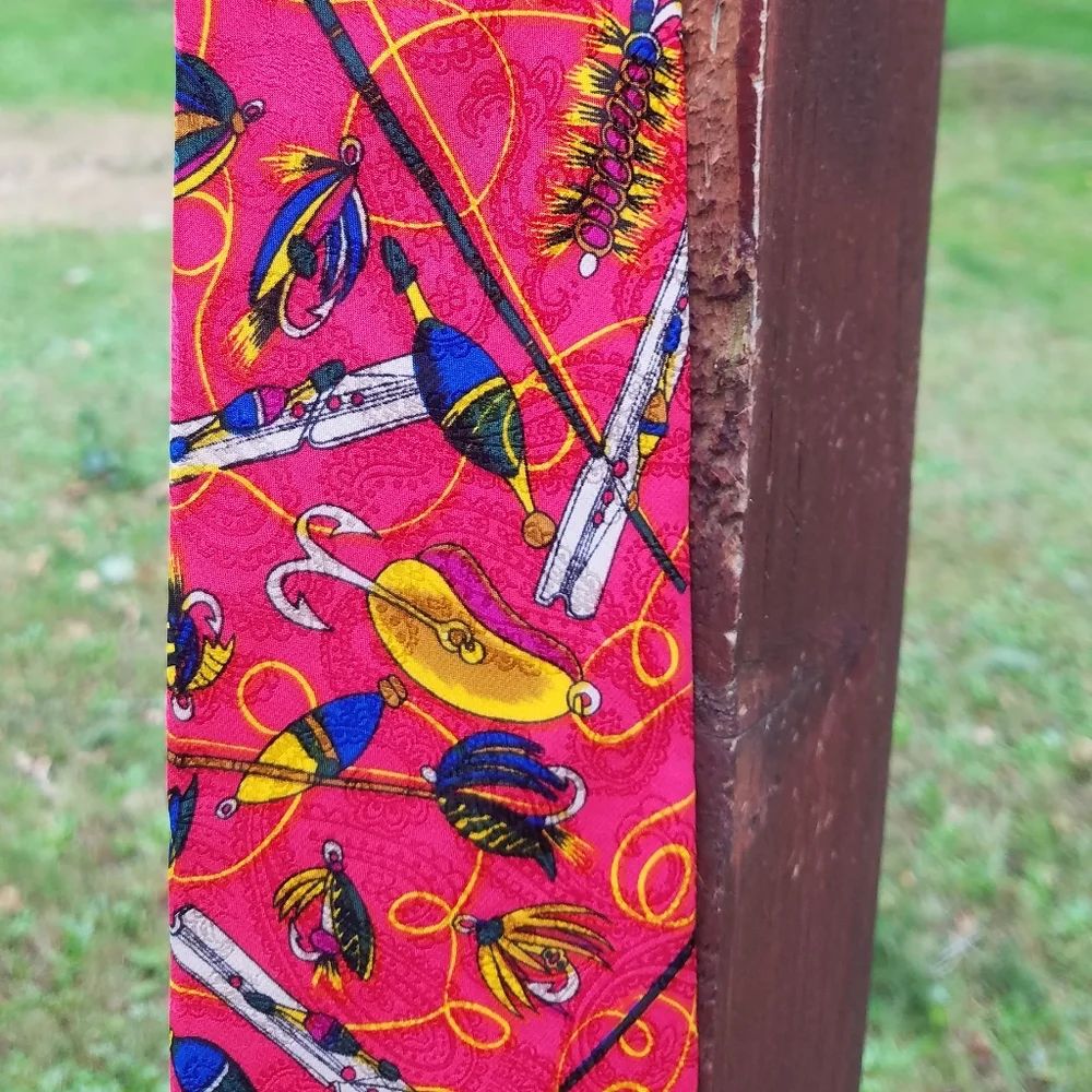 PAPELL Fishing Themed Tie - 100% Silk